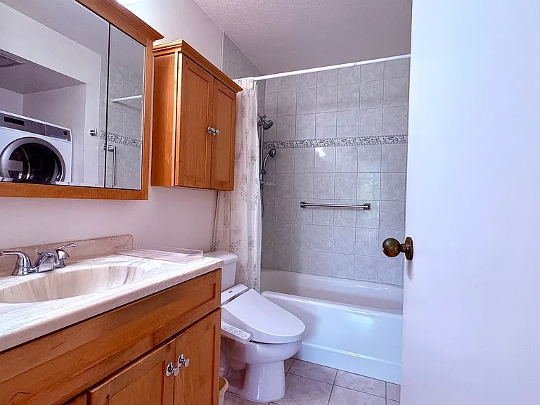 55 S Judd St #705 — Photo 9
