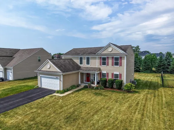 2263 Olive Ln, Yorkville, IL 60560