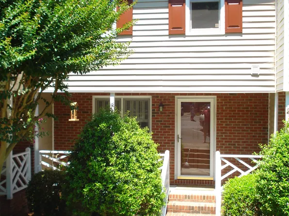 4636 Townesbury Ln, Raleigh, NC 27612