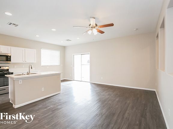 5th image of 725 Fort Mandan Ct