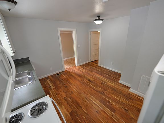 906 CdA Ave Pet Friendly Downtown Longterm Rental 4_06062022