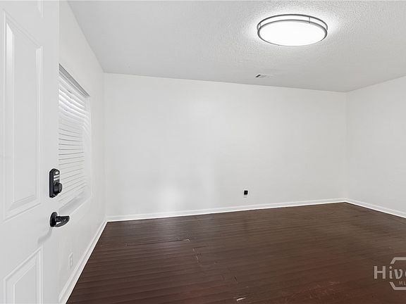 4th image of 1306 E 54th Street
