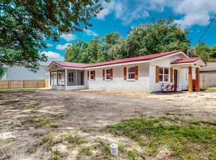 166 Patch Ave, Crestview, FL 32539