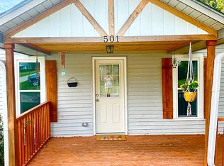 501 4th St, Anderson, MO 64831