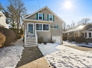 187 Roosevelt Rd, Weymouth, MA 02188