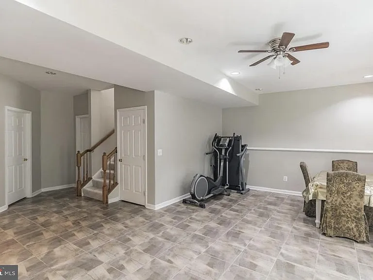 7011 Stone Inlet Dr — Photo 10
