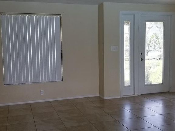 3rd image of 9588 President Cir