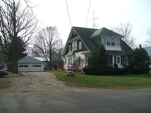 2nd image of 219 W South St