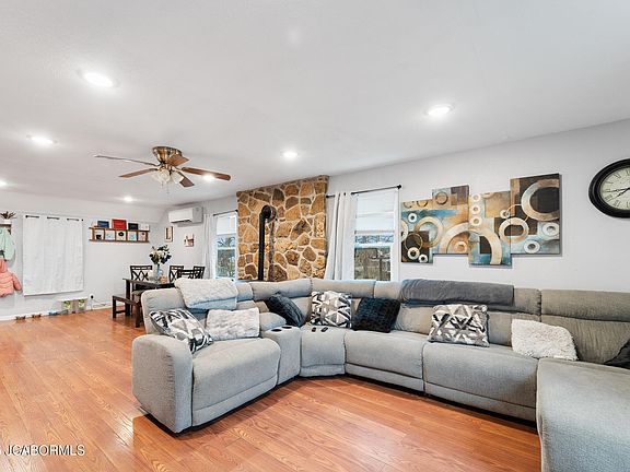5th image of 7023 S Silver Dr