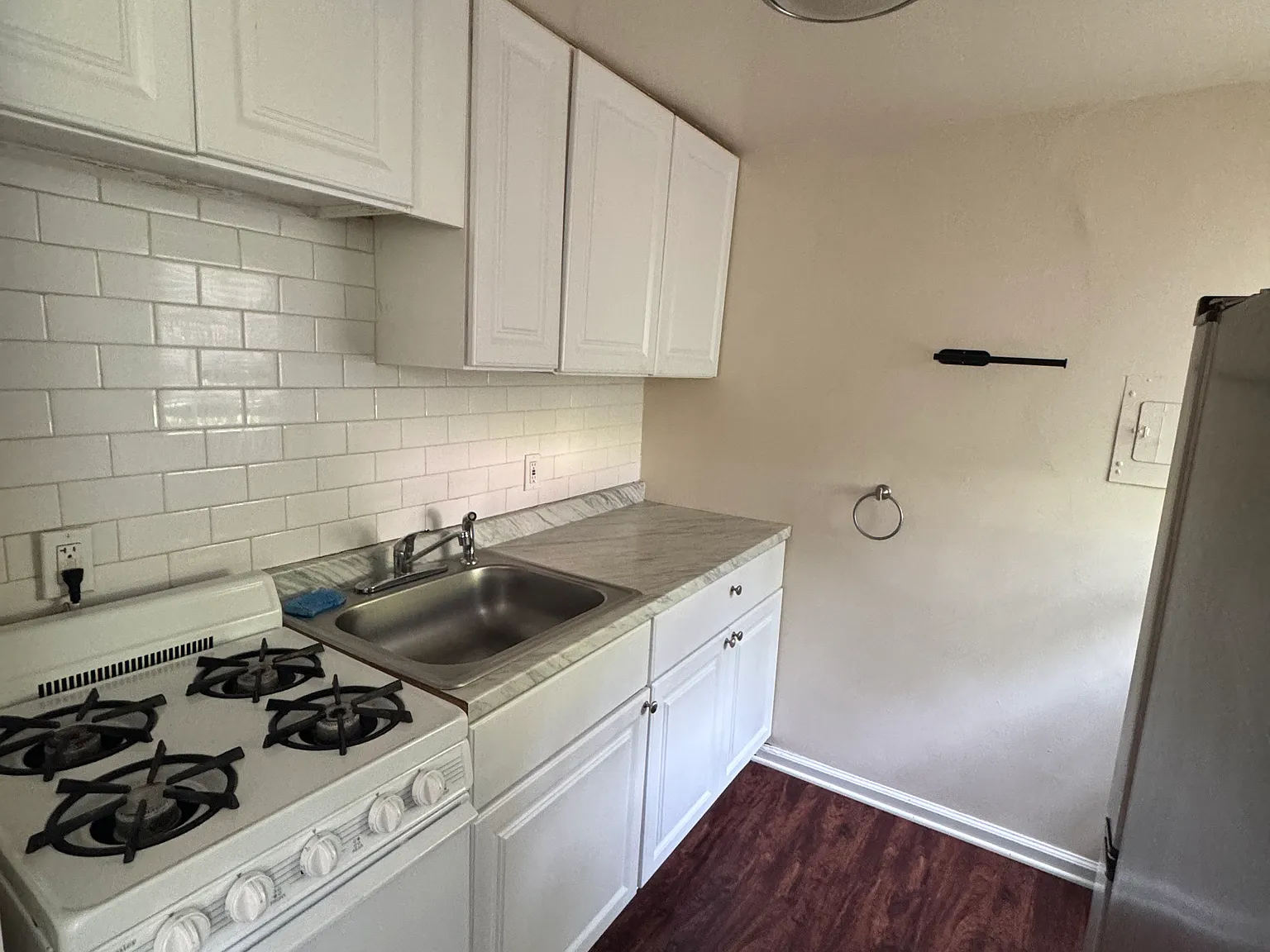 1 bed, 580 sqft, $1,795 — Photo 2