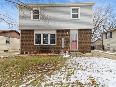 2700 E 40th Ct, Des Moines, IA, 50317