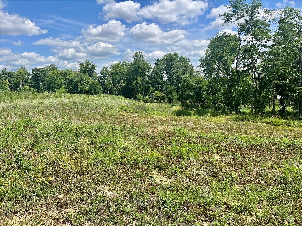 5715 Seminole Valley Trl NE, Cedar Rapids, IA 52411 MLS 2304503 Zillow