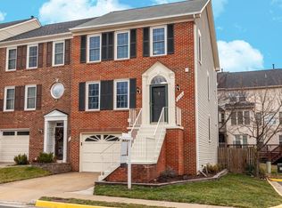 6316 Gun Cap Ct, Centreville, VA 20121