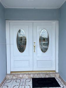 820 W 74th St, Hialeah, FL, 33014