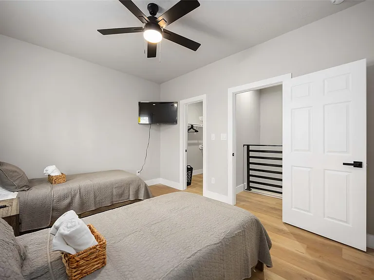 2409 Dolly Wright St #B — Photo 26