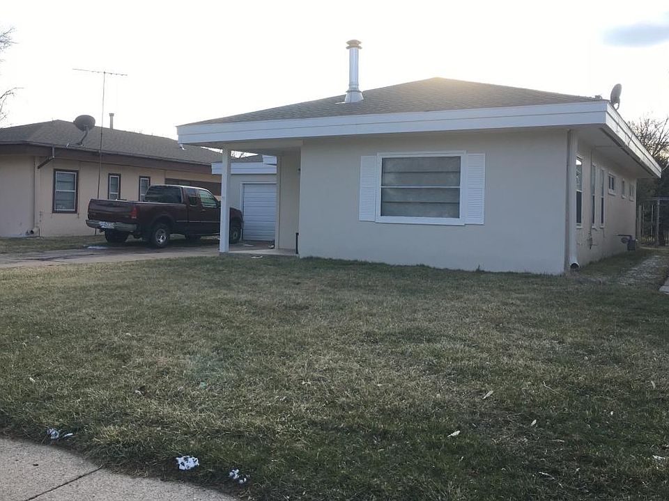2nd image of 405 N Lincoln Ave
