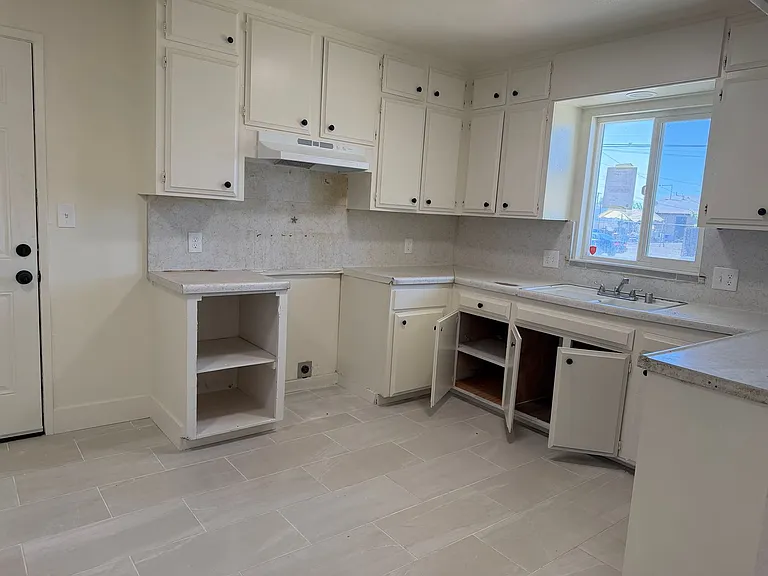 2355 E Olive Ave — Photo 6