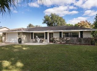 11 Orange Blossom Trl, Yalaha, FL 34797