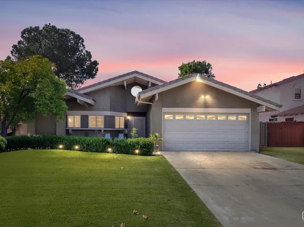 7037 Chalmette Dr, Bakersfield, CA 93309