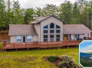 317 50th Ave, Sweet Home, OR 97386