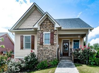 202 Harris Ct, Ball Ground, GA 30107