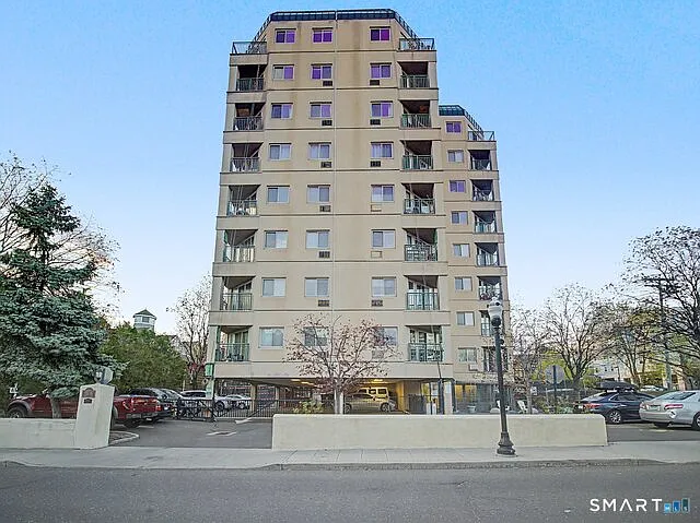 104 North St #604