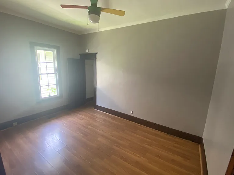 2204 George St — Photo 10