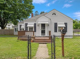 132 West St, West Warwick, RI 02893