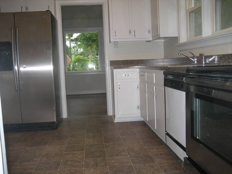 2nd image of 7207 Galax Rd