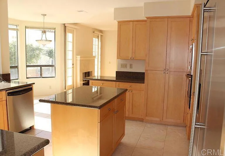18159 Colonnades Pl — Photo 3