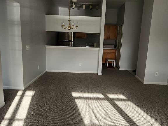 2nd image of 2690 S Knightsbridge Cir