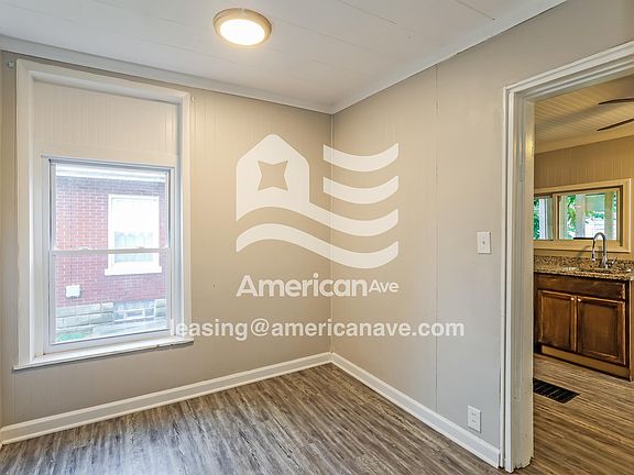 4-Dining Room