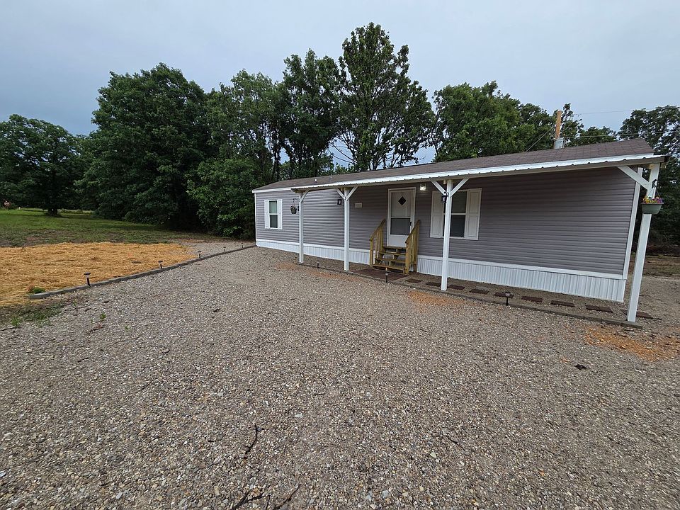 1st image of 17400 Dustin Ln #1160
