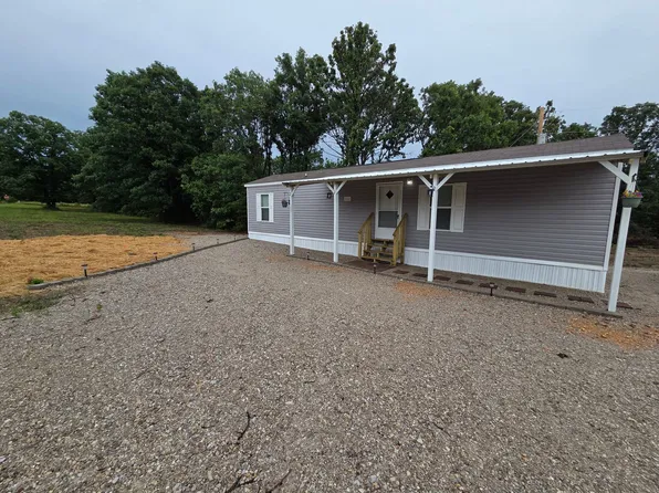 17400 Dustin Ln #1160, Lebanon, MO 65536