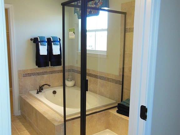 2nd image of 1306 Rosemont Dr W #126