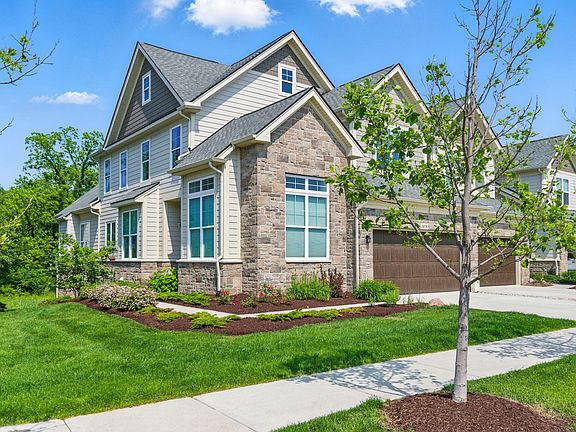 2nd image of 3078 N Spurway Dr
