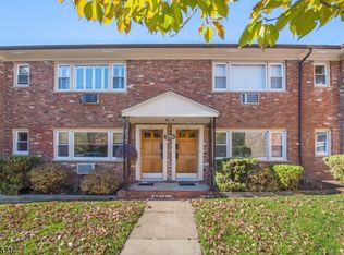 365 Bloomfield Ave APT 4A, Verona, NJ 07044
