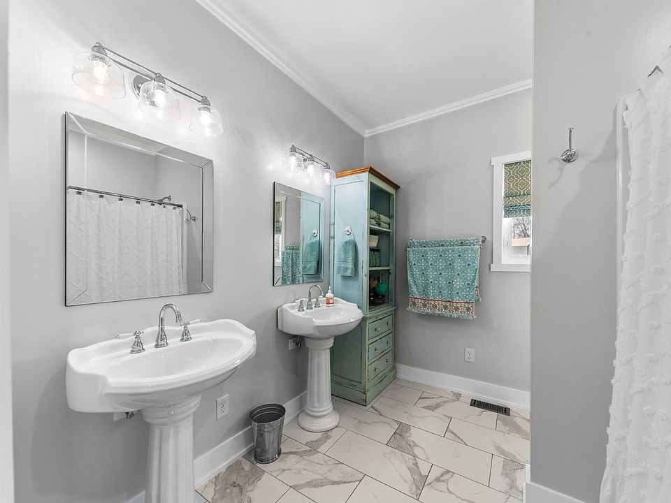 40th image of this home