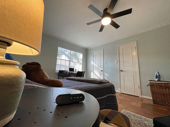 2nd image of 1341 Country Place Dr