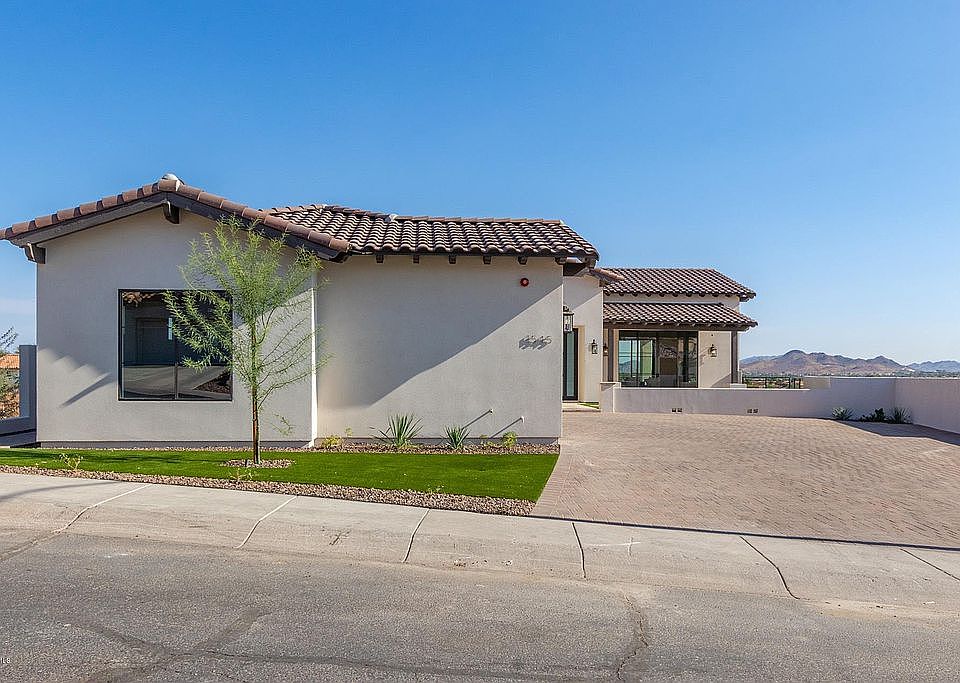 1st image of 1545 E Villa Maria Dr
