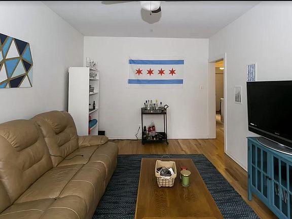 3rd image of 1929 W Potomac Ave #1A
