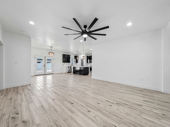 4th image of 7968 E 35th Pl