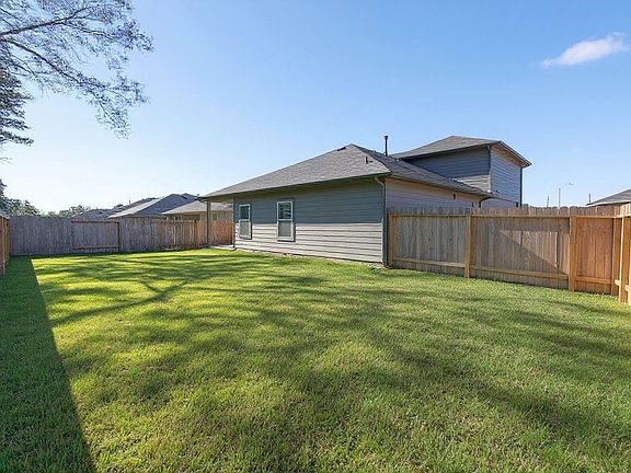 2nd image of 24807 Springbluff Valley Ct