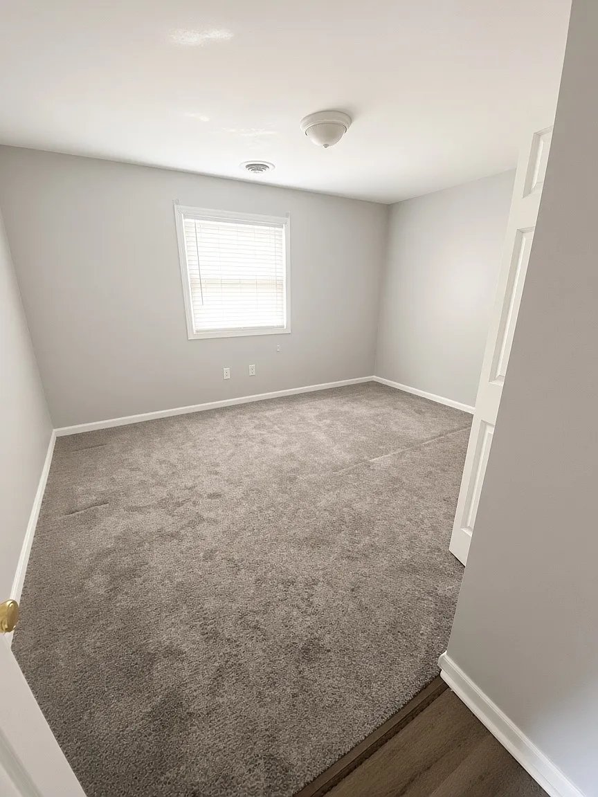 2 bed, $1,400 — Photo 4