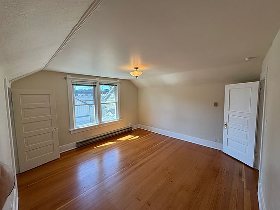 5th image of 1518 1st Ave W