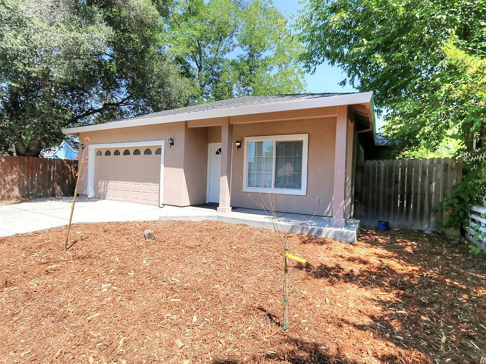 1st image of 3720 Presidio St