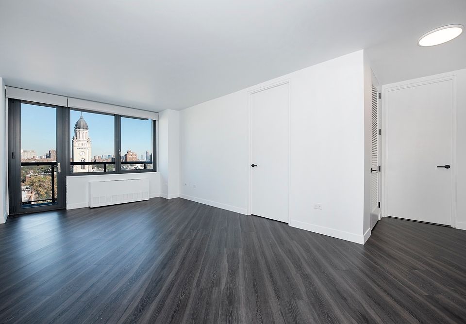 1st image of 250 E Houston St #8JJ