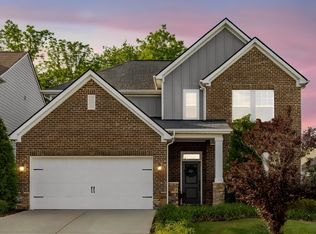 210 Woodhall Ct, White House, TN 37188
