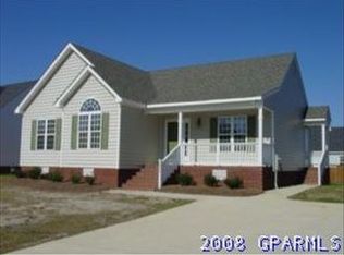 2044 Cherrytree Ln, Winterville, NC 28590