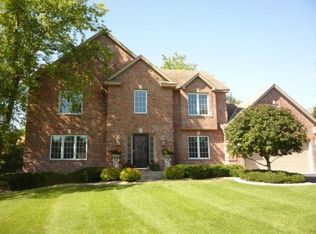 14367 Starrwood Cir, Eden Prairie, MN 55347